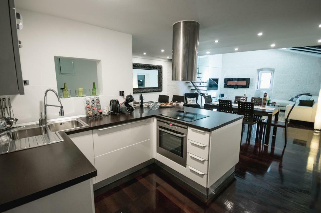 Apartment Magic Dream Σίμπενικ Εξωτερικό φωτογραφία
