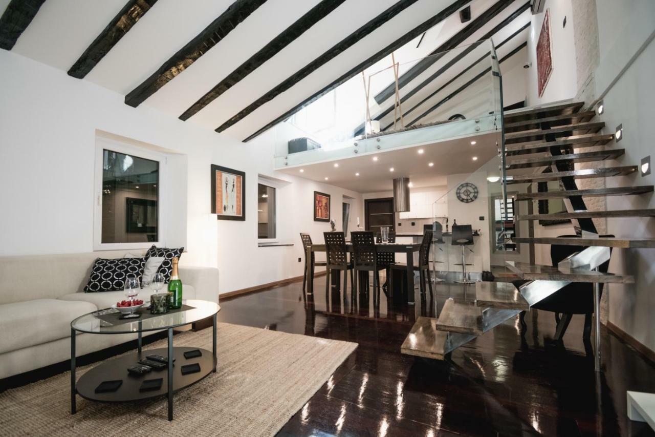 Apartment Magic Dream Σίμπενικ Εξωτερικό φωτογραφία